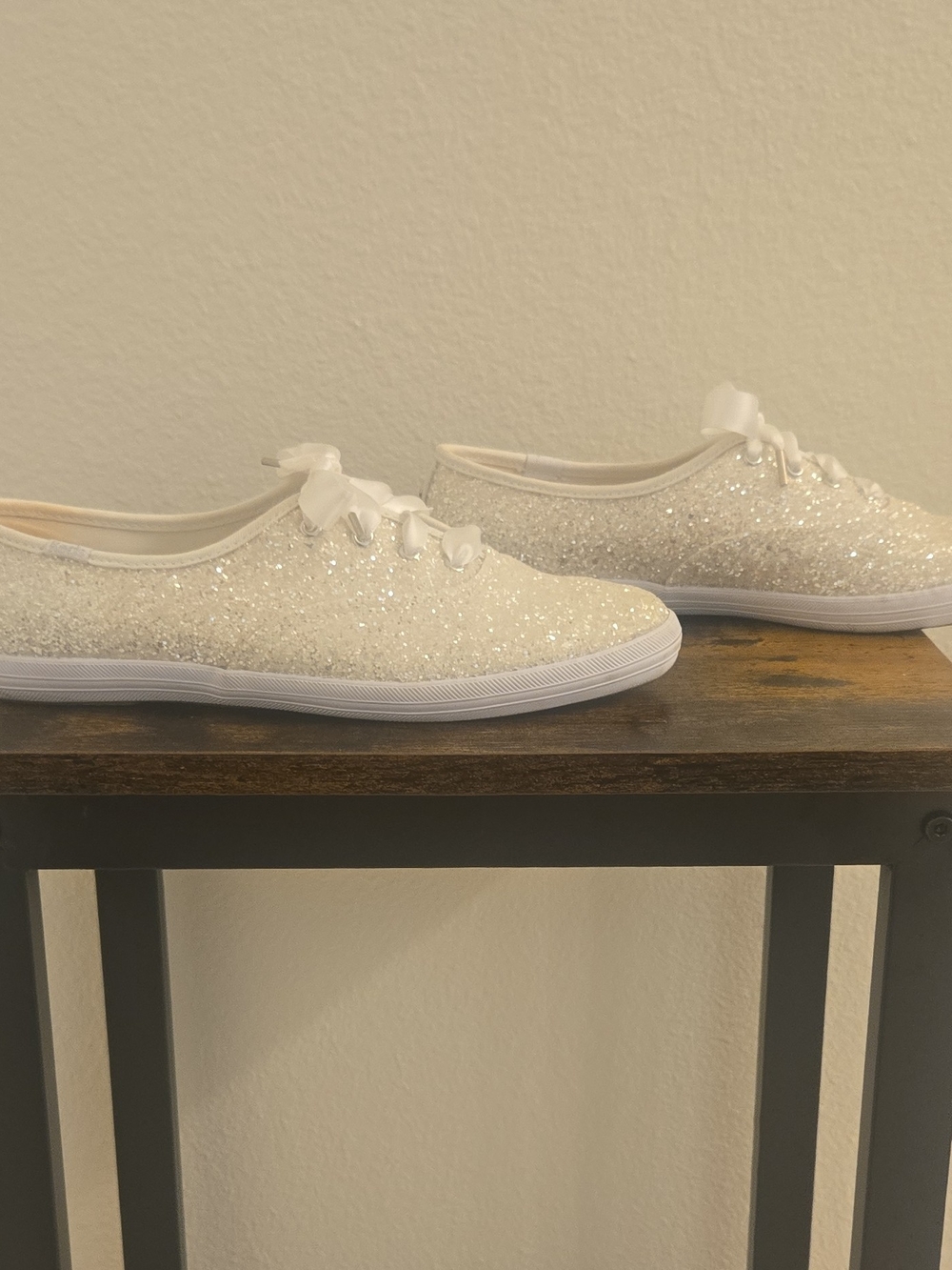 Keds x Kate Spade New York White Glitter Women's Low Top Sneaker Size 8.5 - Picture 6 of 11